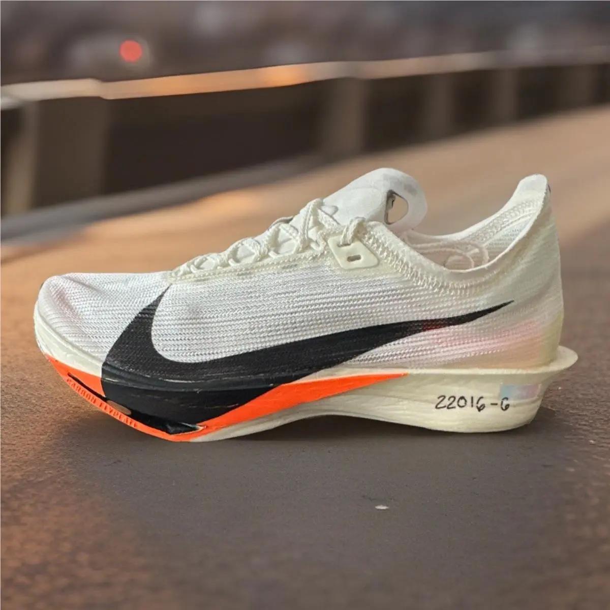 Men`s Size 7 Nike Streakfly 2 Proto Racing Shoes HF6417-100 Women`s Size 8.5