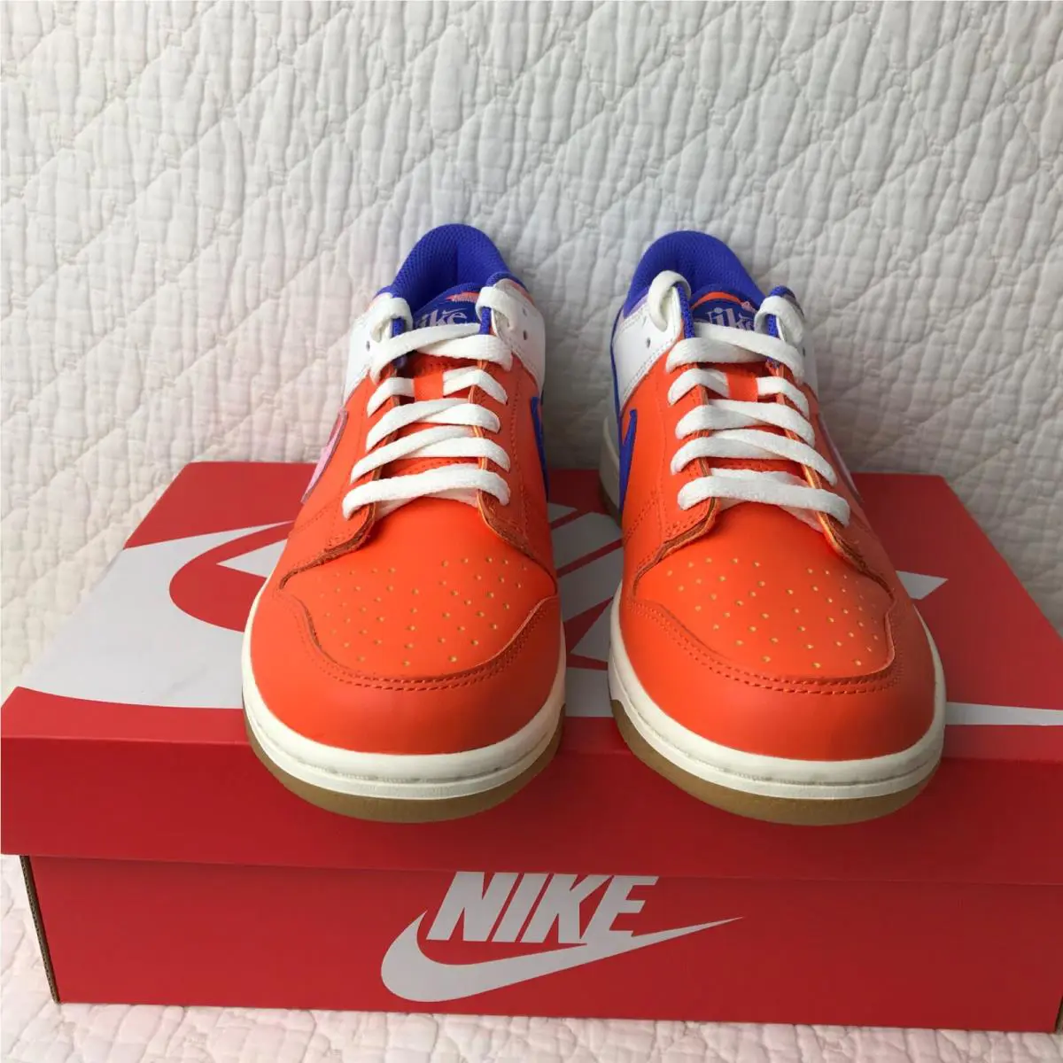 Nike shoes - Nike Dunk Low SE GS - Safety Orange/Med Soft Pink 3