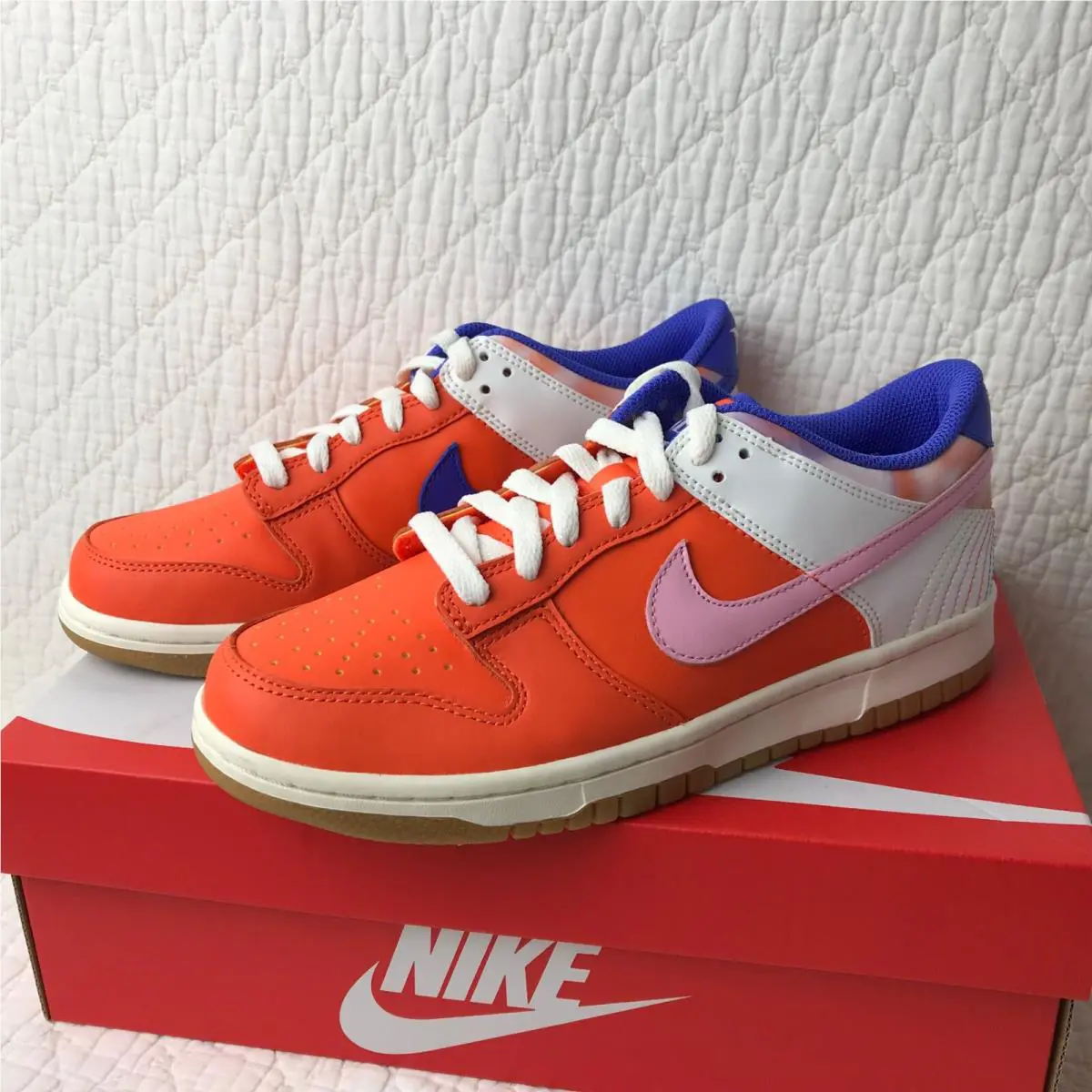 Nike shoes - Nike Dunk Low SE GS - Safety Orange/Med Soft Pink 5