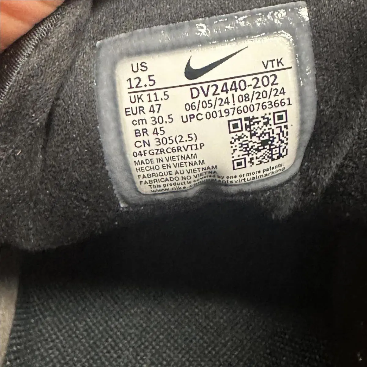 Nike shoes - Gray 4