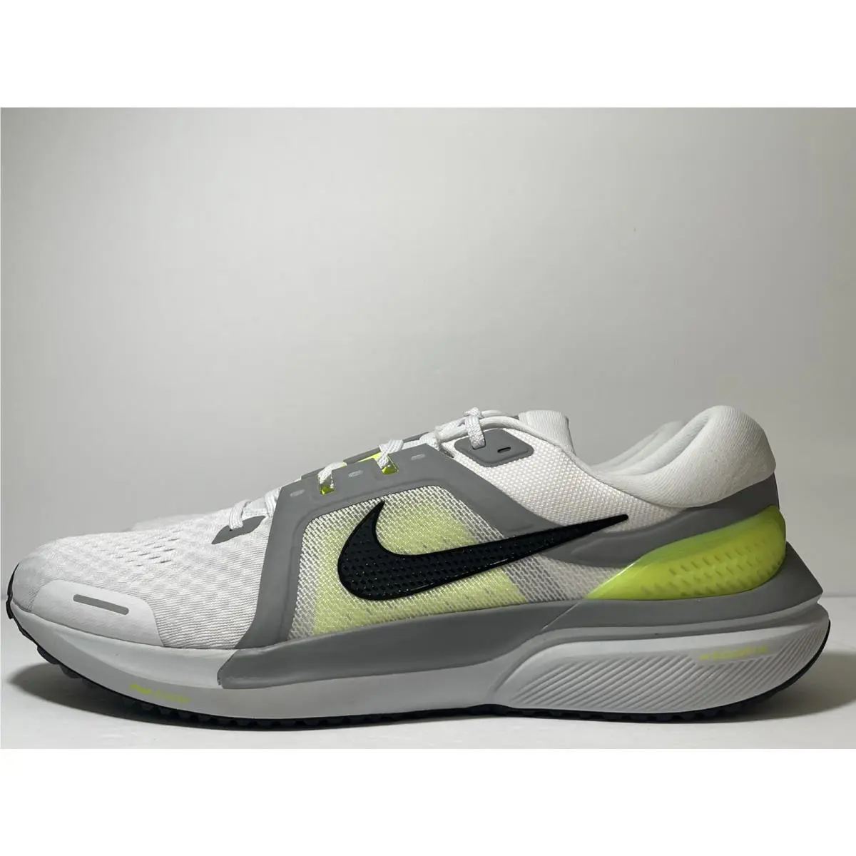 Nike shoes - Nike Air Zoom Vomero 16 - DR9878-100 - White (UPC: 195868917109) 0