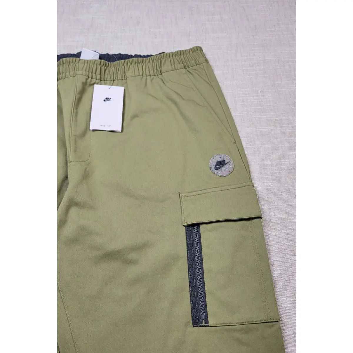 Nike clothing - FB2191-378 - FB2191-378 - Green (UPC: 0196152843142) 2