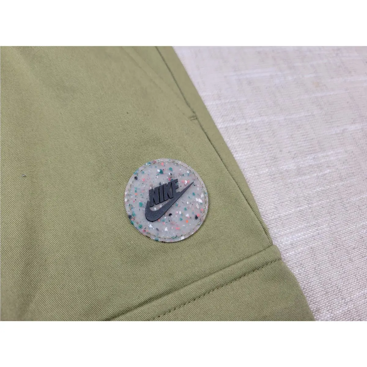 Nike clothing - FB2191-378 - FB2191-378 - Green (UPC: 0196152843142) 3