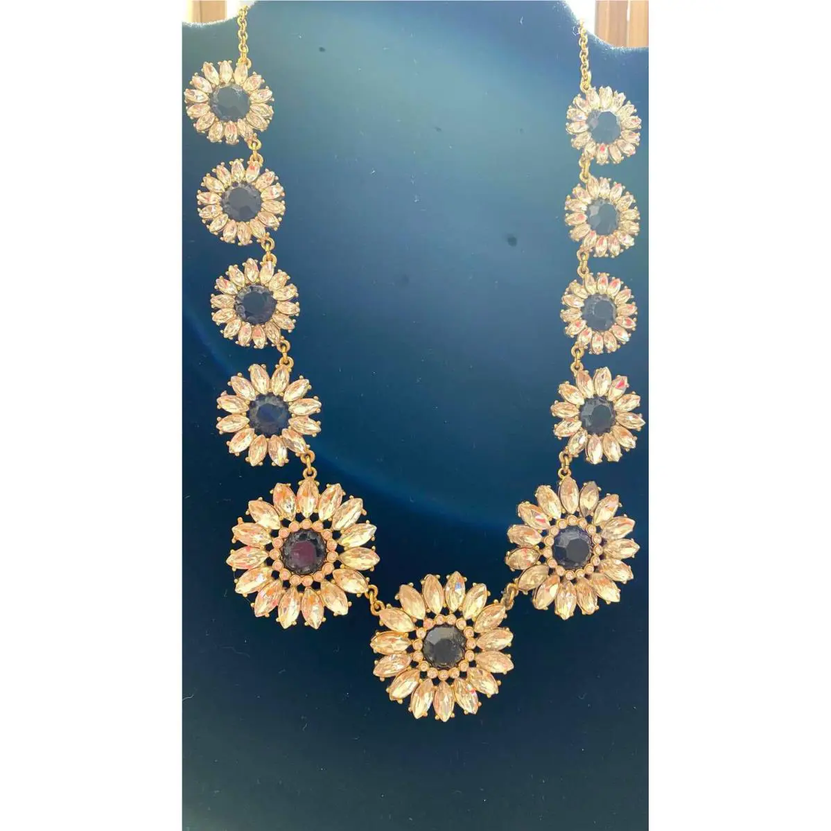 Kate Spade Flower Crystal Pendant Gold Plated Necklace 18 Ext 2 22