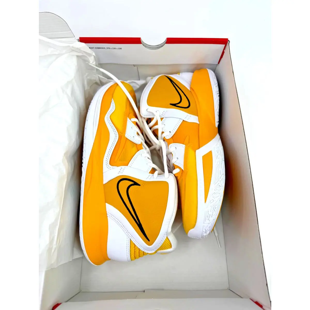 Nike shoes - Nike Kyrie Infinity - Kyrie Infinity - DX6653-701 - Yellow 1