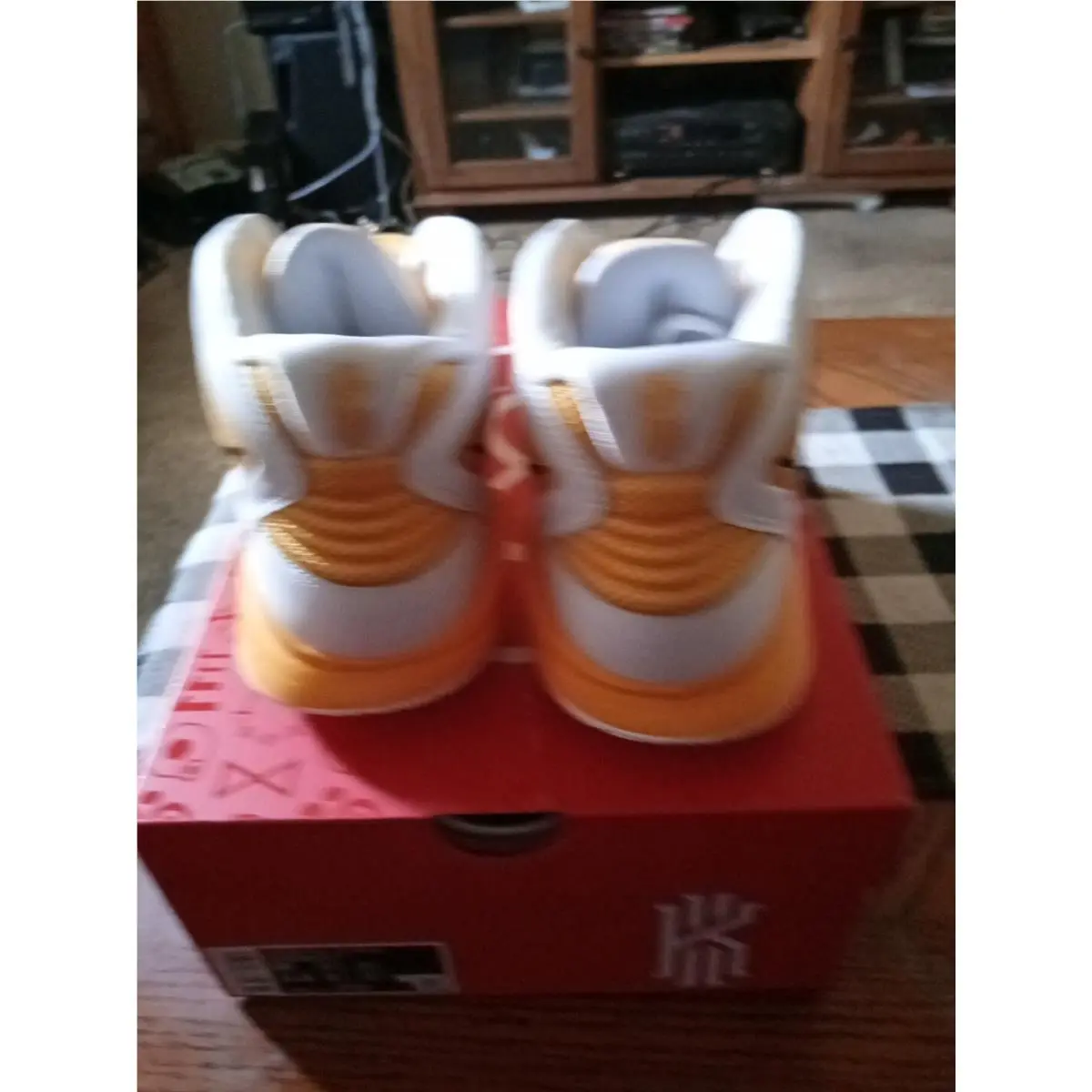 Nike shoes - Nike Kyrie Infinity - Kyrie Infinity - DX6653-701 - University Gold - White - Black 2