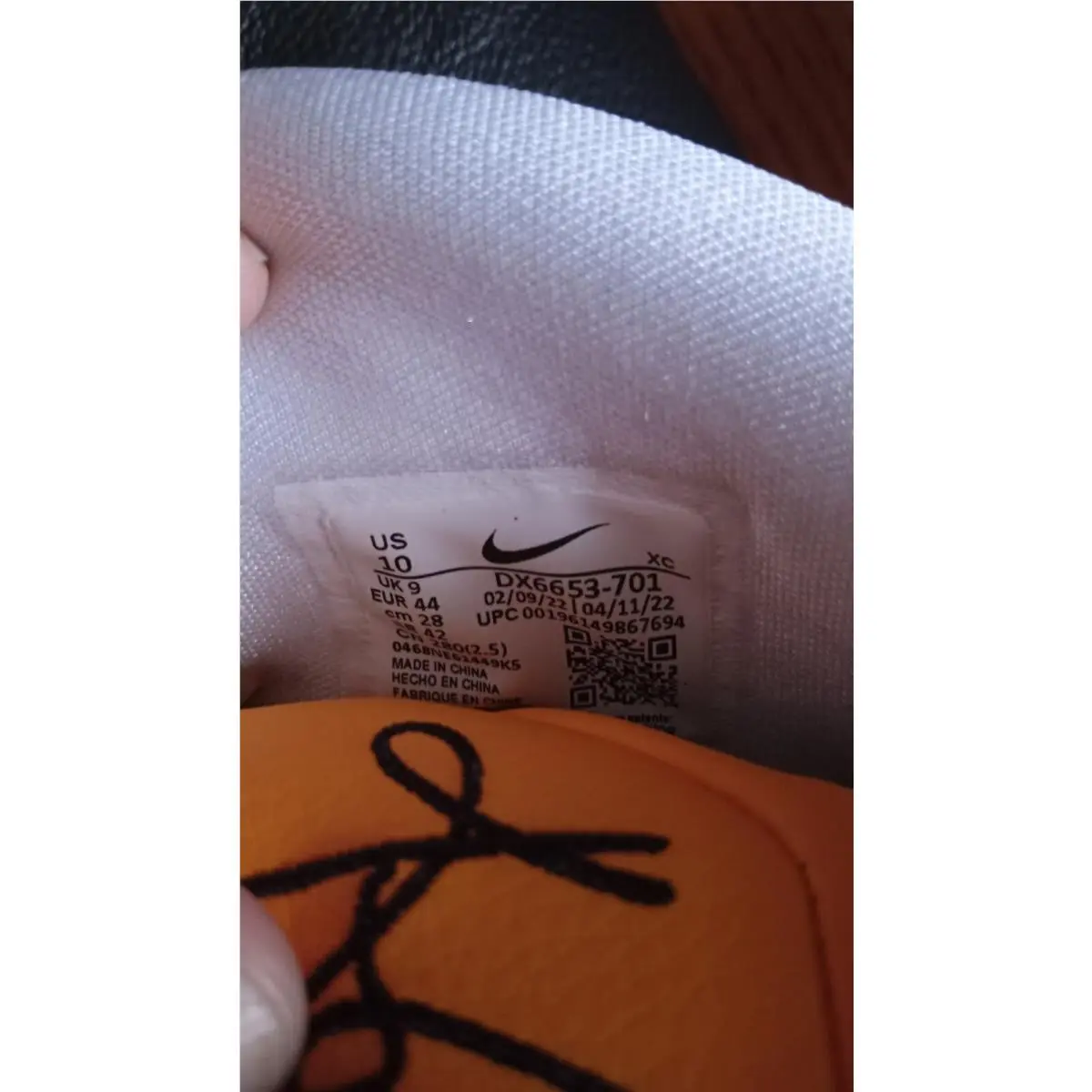 Nike shoes - Nike Kyrie Infinity - Kyrie Infinity - DX6653-701 - University Gold - White - Black 6
