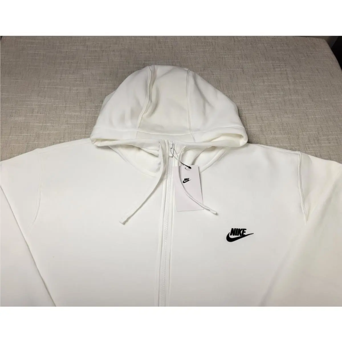 Nike clothing - BV2645-100 - BV2645-100 - White Black 1