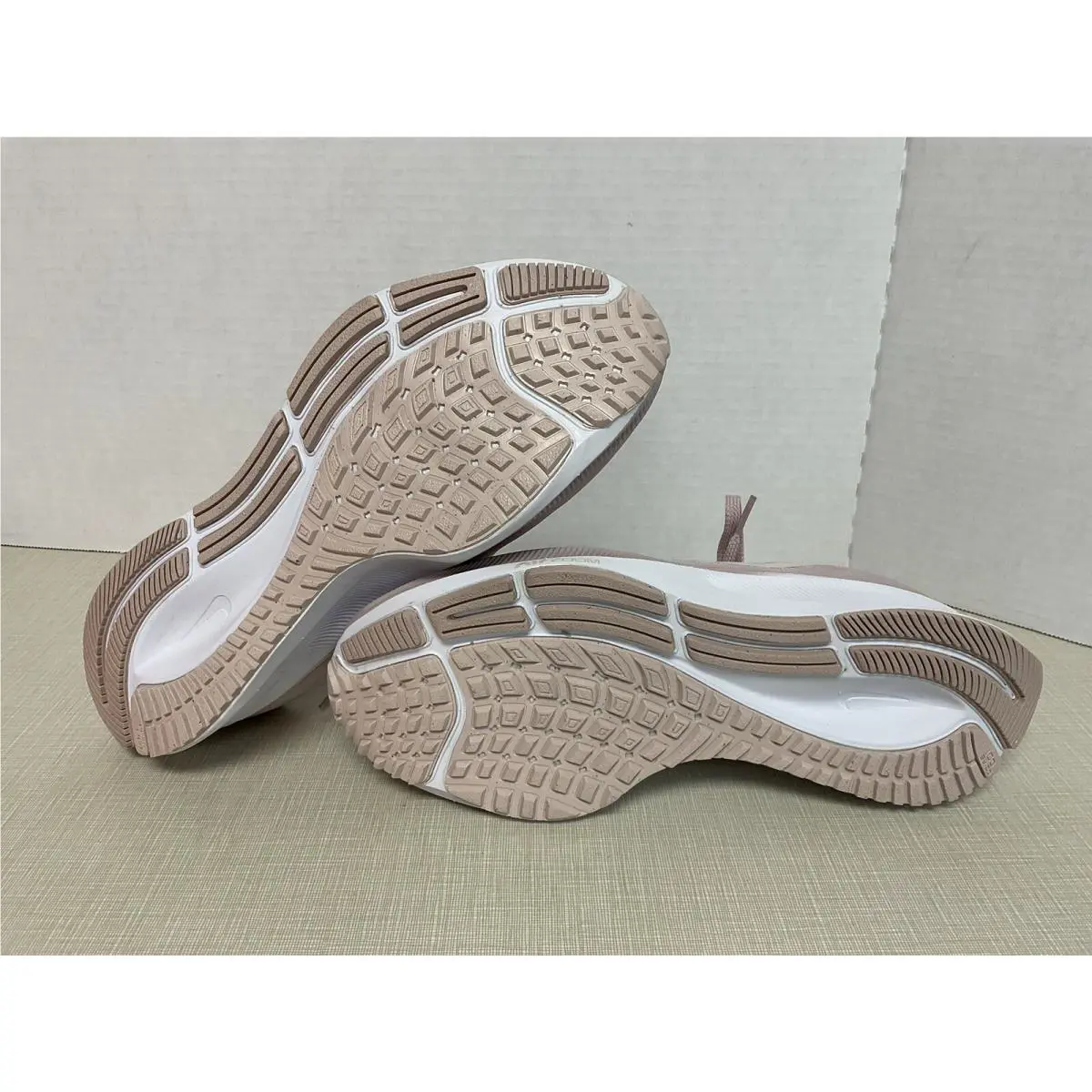 Nike shoes - Nike Air Zoom Pegasus 37 - DH0129-600 - Champagne 6