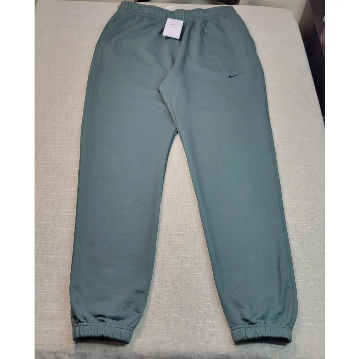 Nike clothing - Nike Dri-Fit Fleece Jogger Pants - FV9946-338 - Green 0