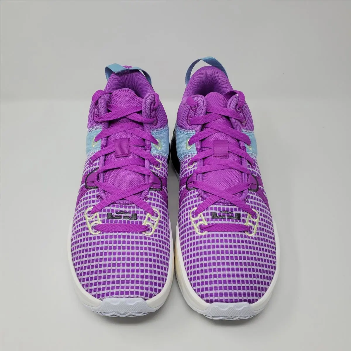 Nike shoes - Nike LeBron Witness 7 - LeBron Witness - DM1123-500 - Purple 0