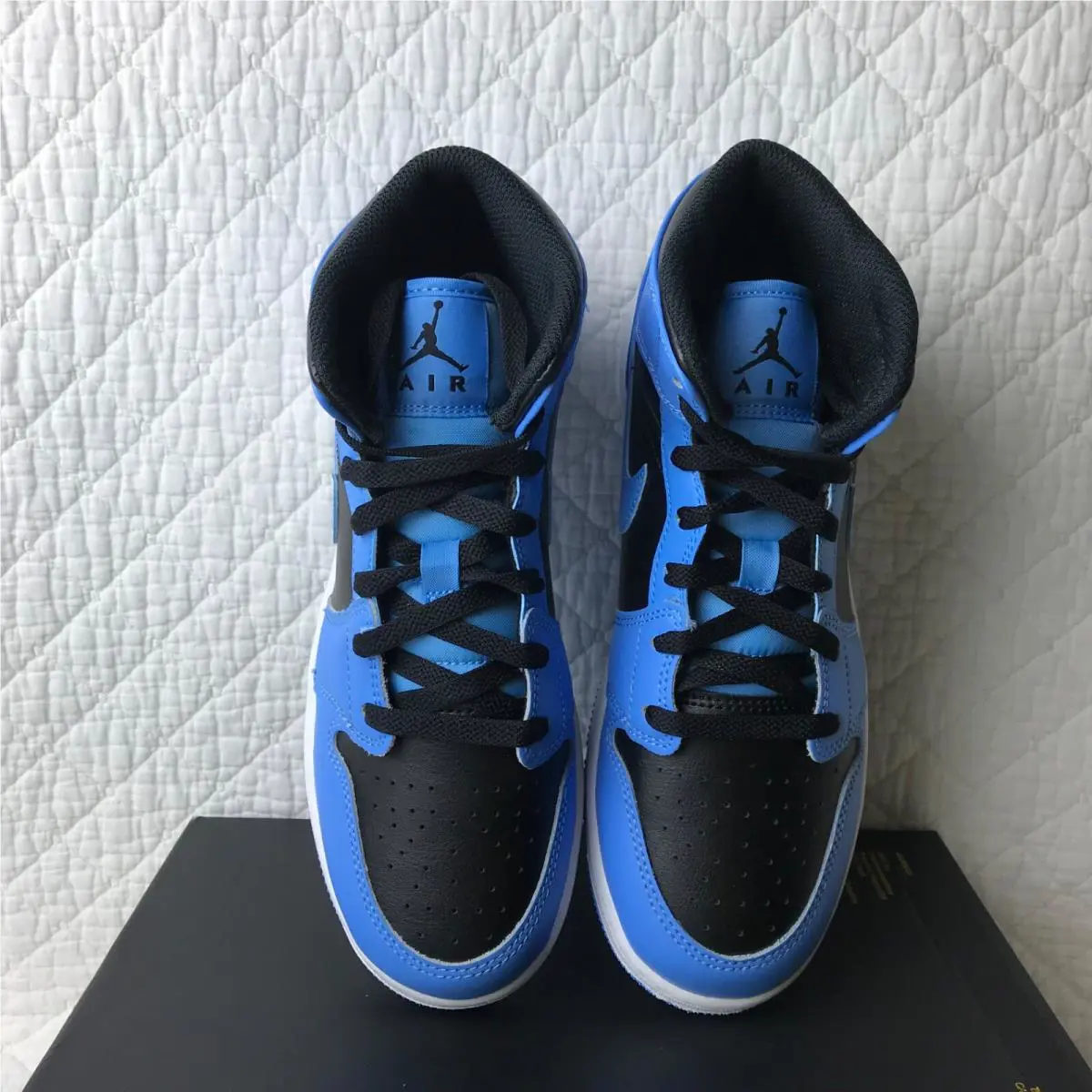 Nike shoes - Jordan Air 1 Mid GS - DQ8423-401 - University blue/Black-White 9