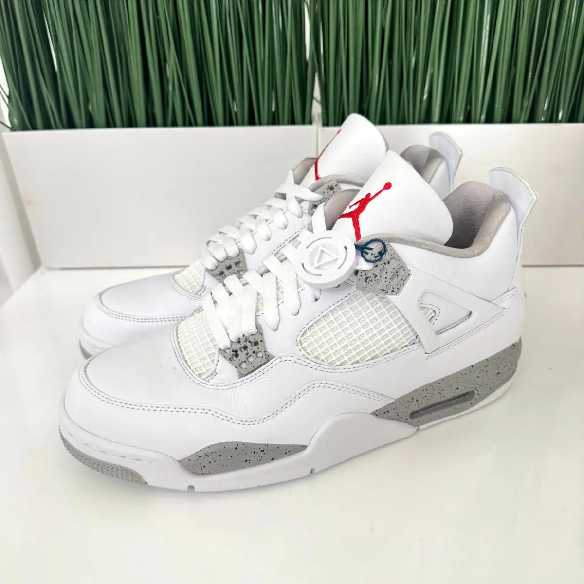 Air Jordan 4 Retro Mid White Oreo Mens Shoes CT8527-100 Size 11 by Nike