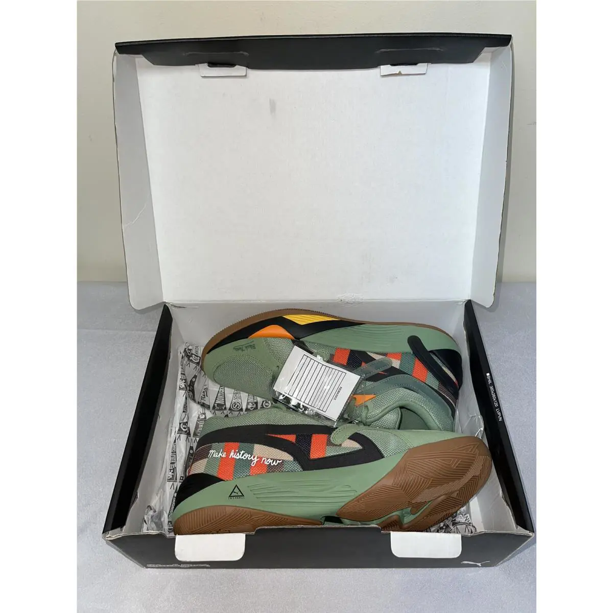 Puma shoes - Puma TRC Blaze Court Black Fives - 37663701 - Green 0