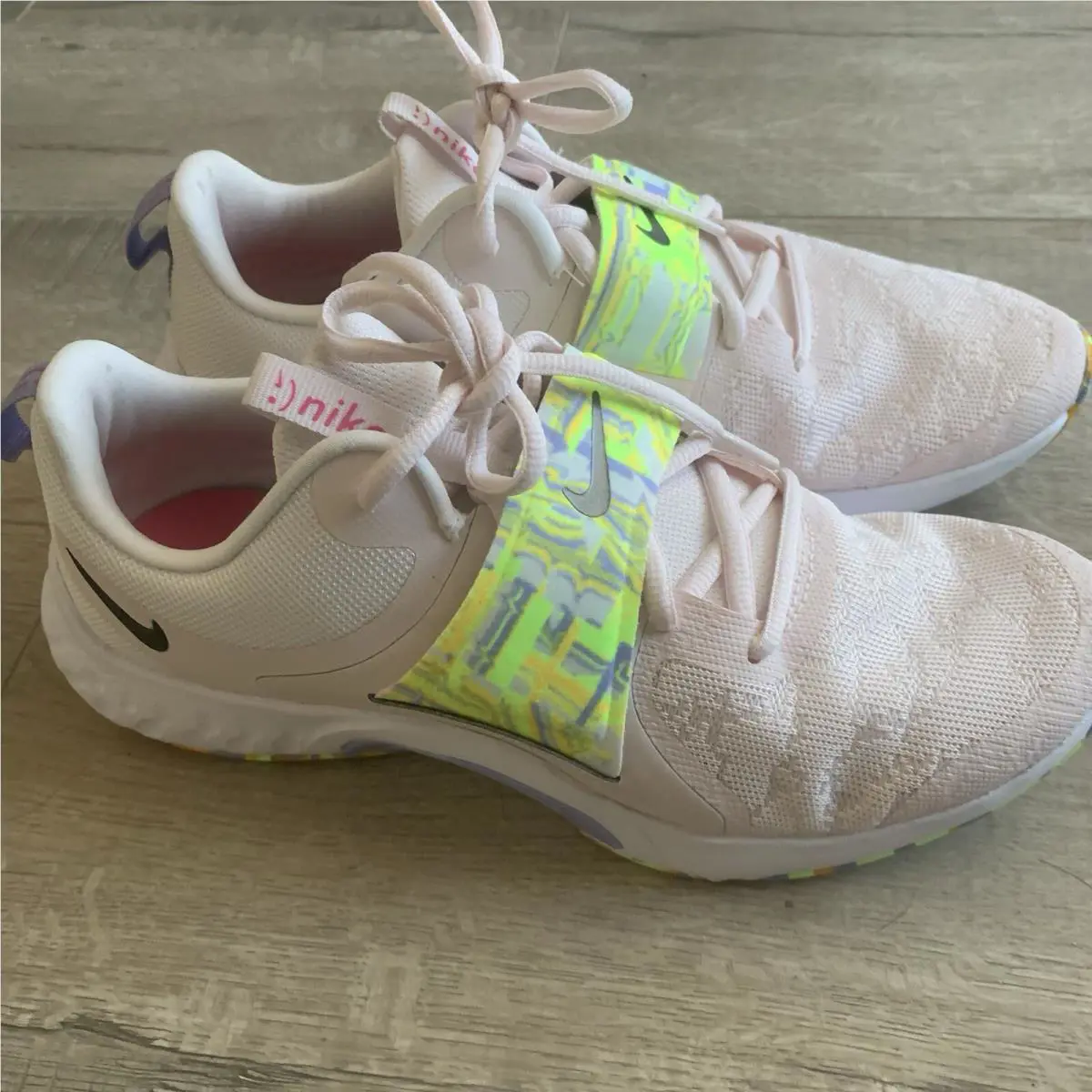 Nike shoes - Nike Renew In-Season - Renew - Pink 0