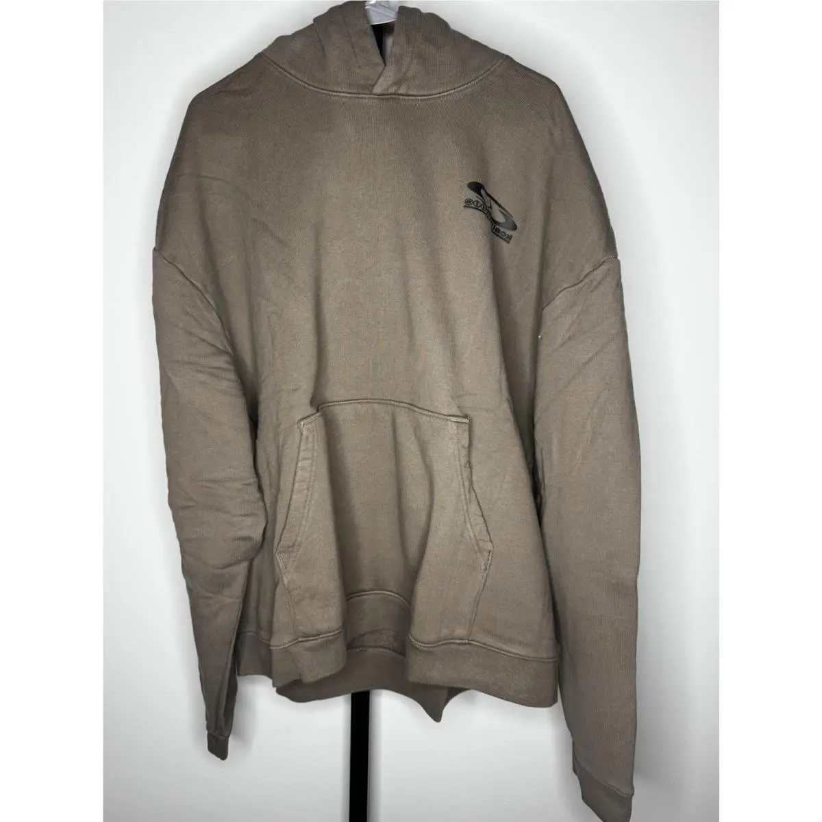 Nike clothing - DZ5502-275 - DZ5502-275 - Brown Black (UPC: 0197595454490) 1