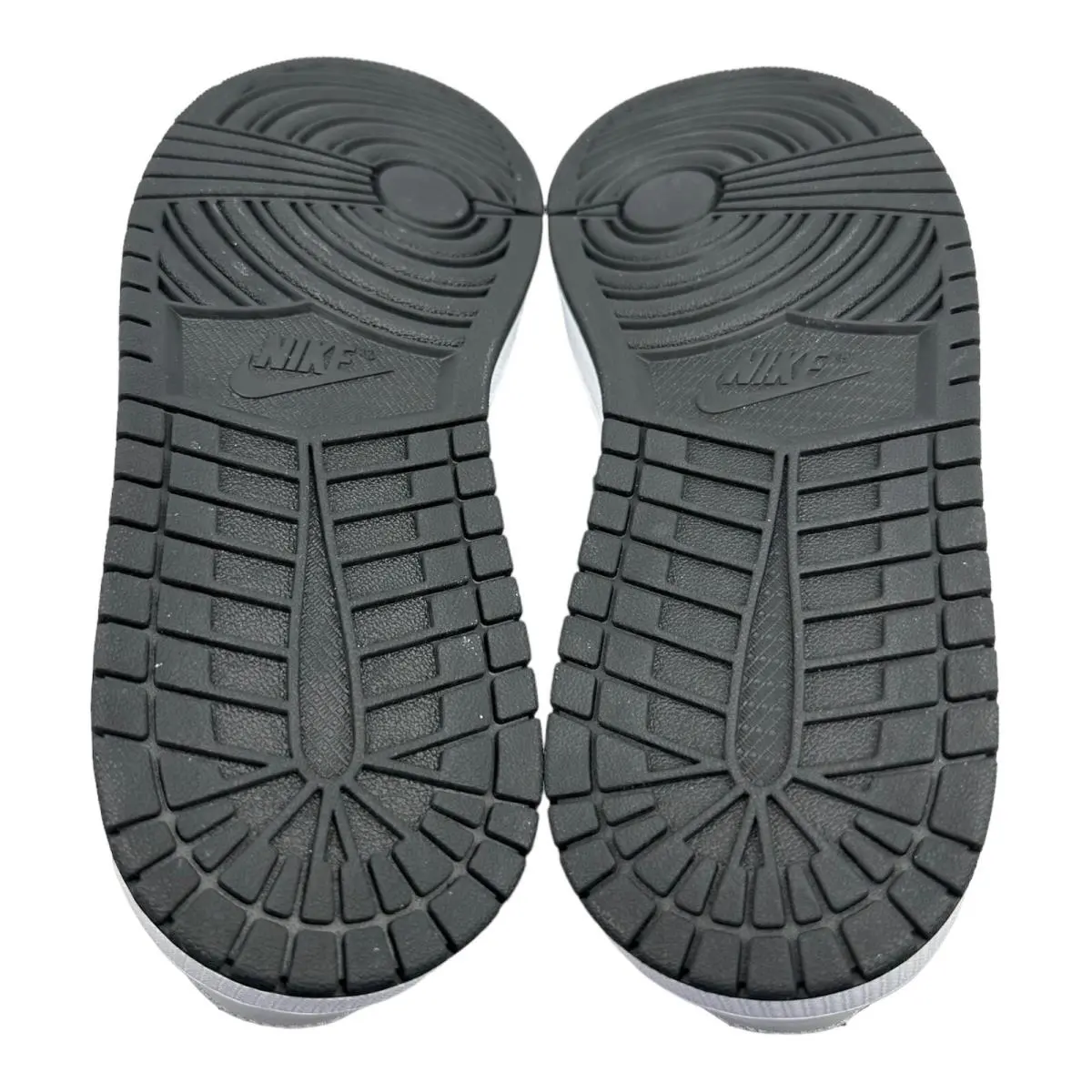 Nike shoes - Air Jordan 1 - Air - BQ6472-015 - Gray (UPC: 0195243796435) 4
