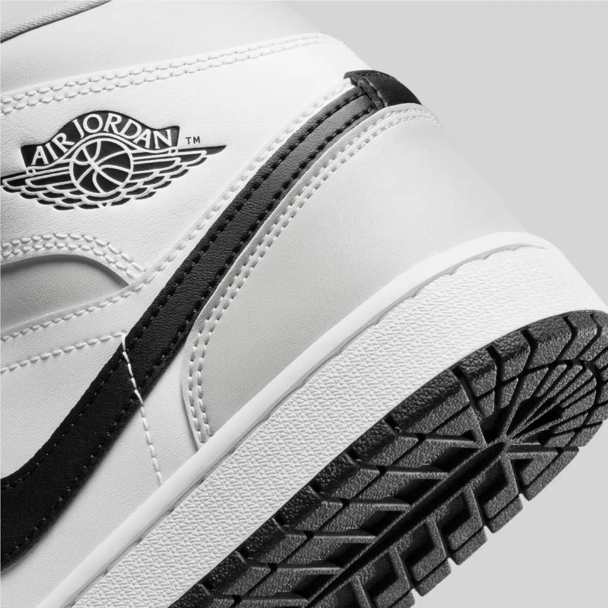 Nike shoes - Air Jordan 1 Mid SE - BQ6472-015 - Gray 6