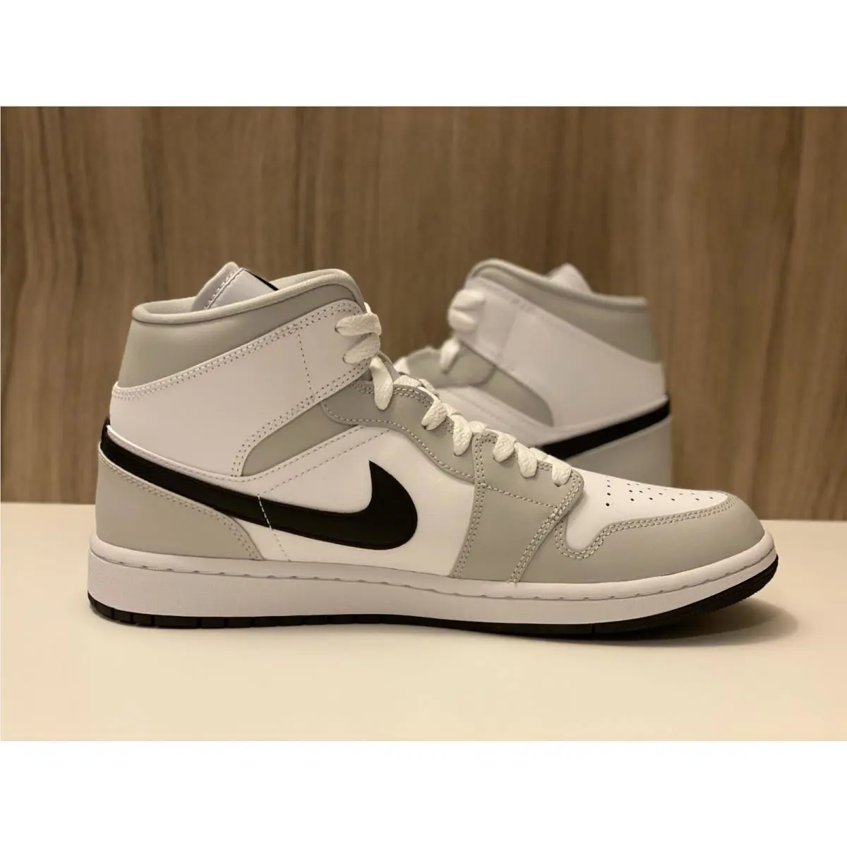 Nike shoes - Air Jordan 1 - Air - BQ6472-015 - Gray (UPC: 0195243796435) 4