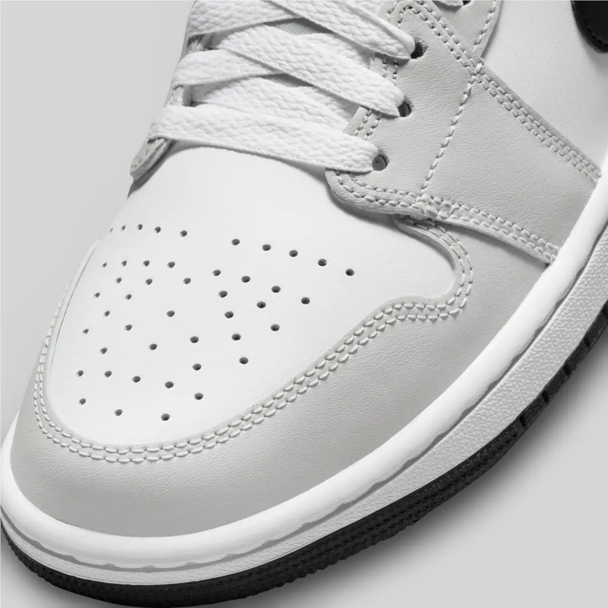 Nike shoes - Air Jordan 1 Mid SE - BQ6472-015 - Gray 5