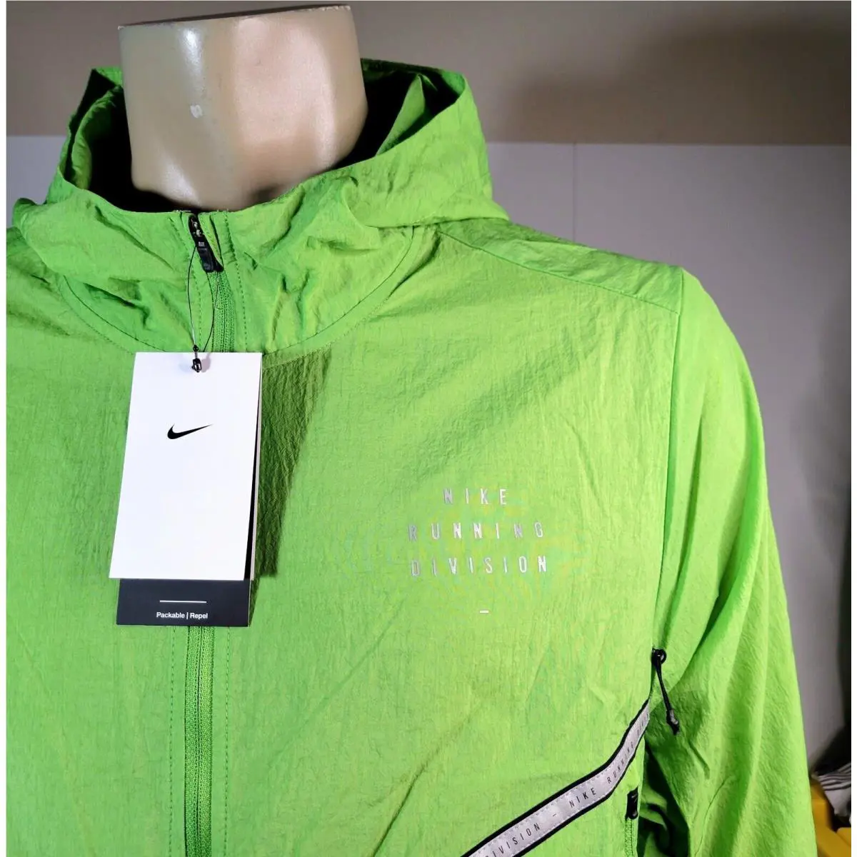 Nike clothing - NIKE Repel - Repel - DM4773-377 - Green Silver 2