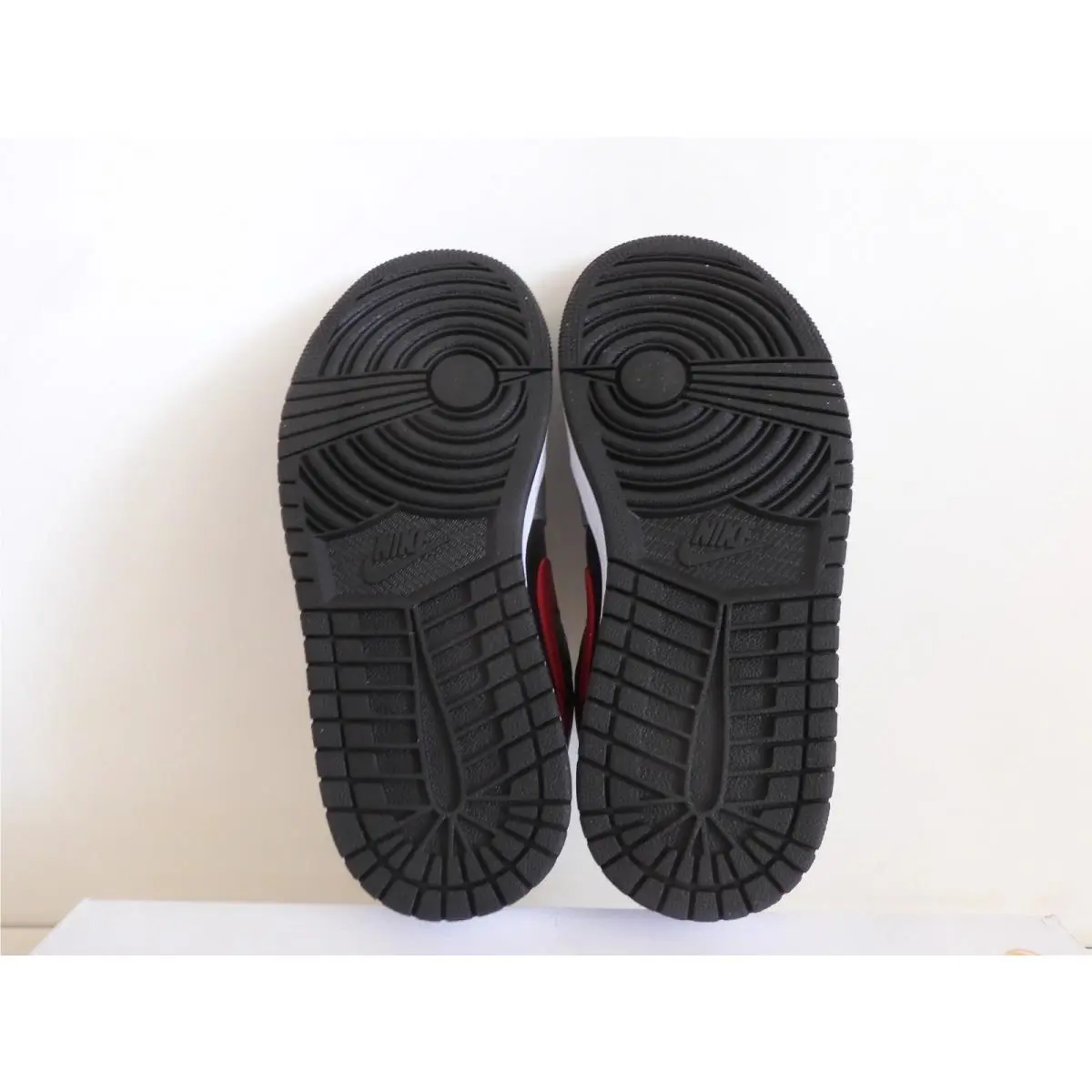 Nike shoes - Air Jordan 1 Low - Air Low - FZ4183-002 - Gray 5