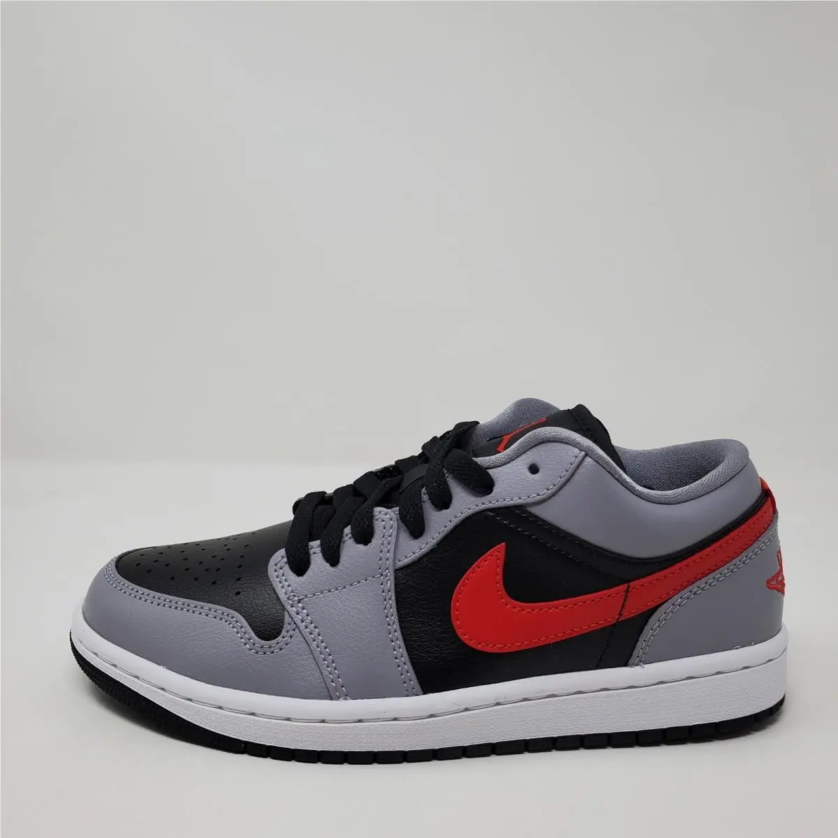 Nike shoes - Air Jordan 1 Low - Air Low - FZ4183-002 - Gray 3