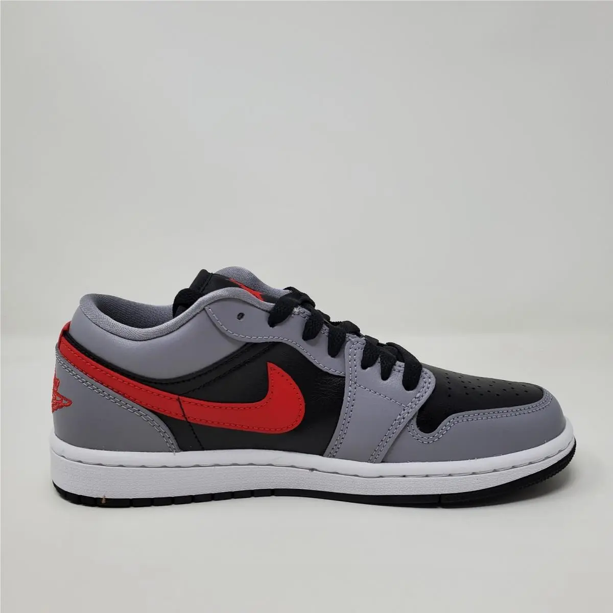 Nike shoes - Air Jordan 1 Low - Air Low - FZ4183-002 - Gray 4