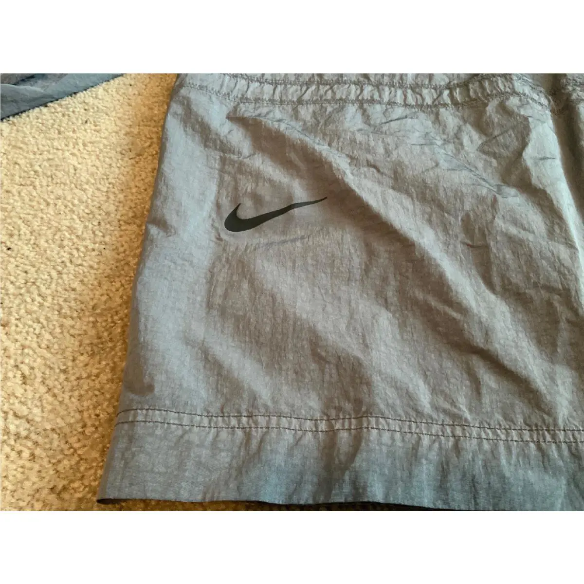 Nike clothing - Grey/Black (UPC: 0193146270014) 9