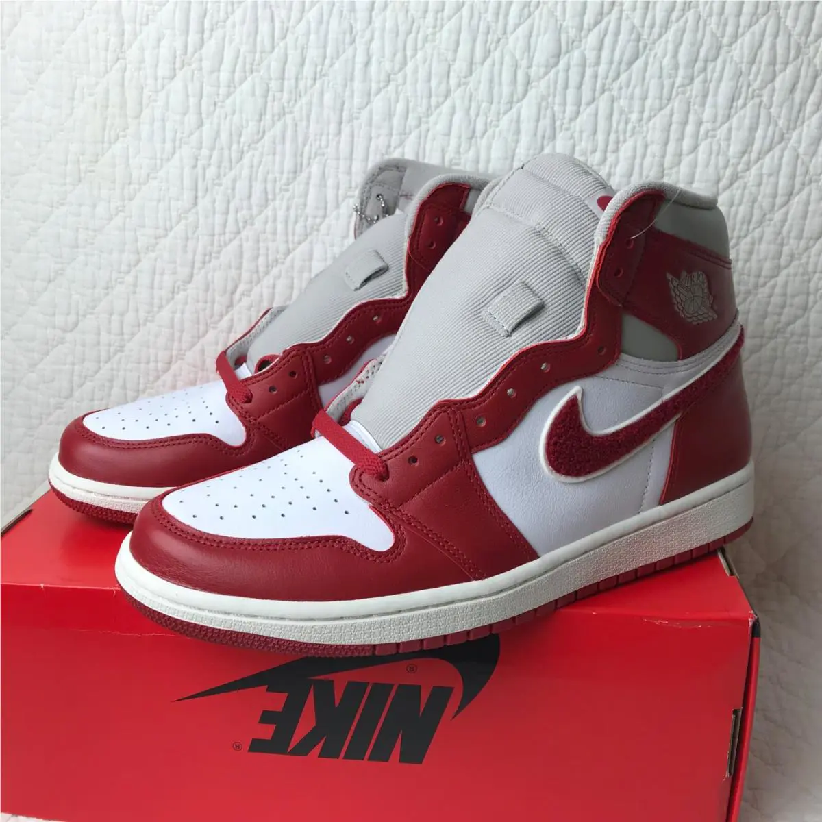 Nike shoes - Nike Air Jordan 1 - Air - LT Iron Ore/ Varsity Red Sail 5