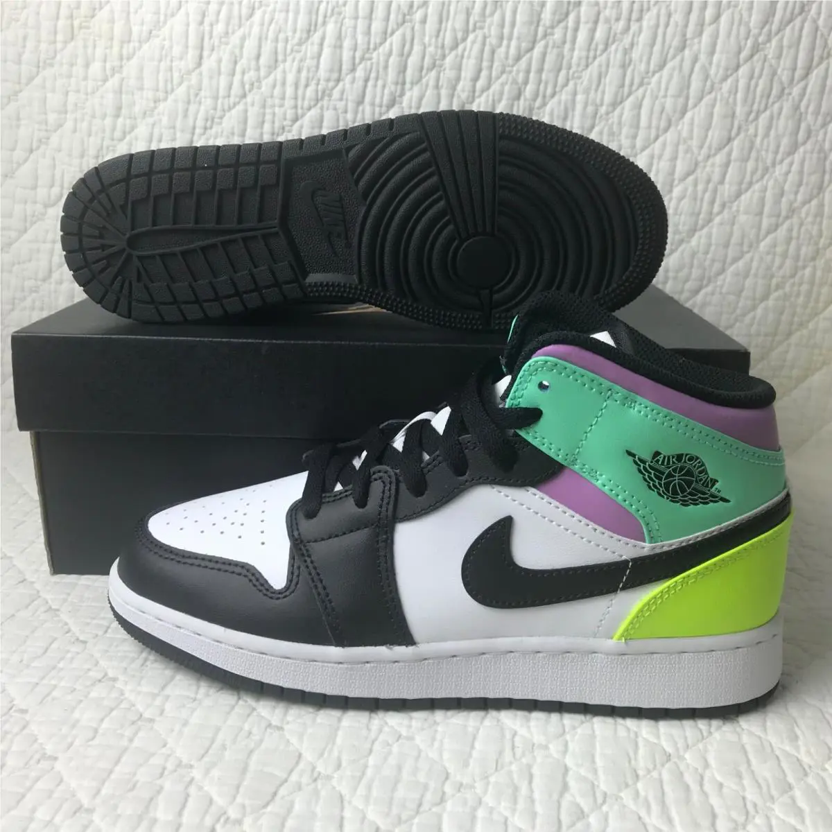 Nike shoes - Jordan Air 1 Mid GS - White/Black-Volt Green Glow 2