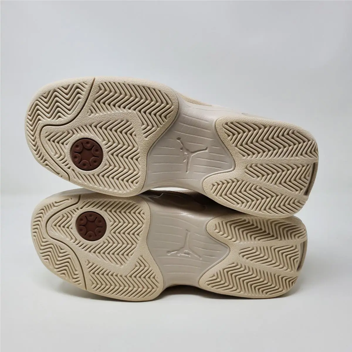 Nike shoes - Jordan Max Aura 6 - Max Aura - FQ7943-200 - Brown 6