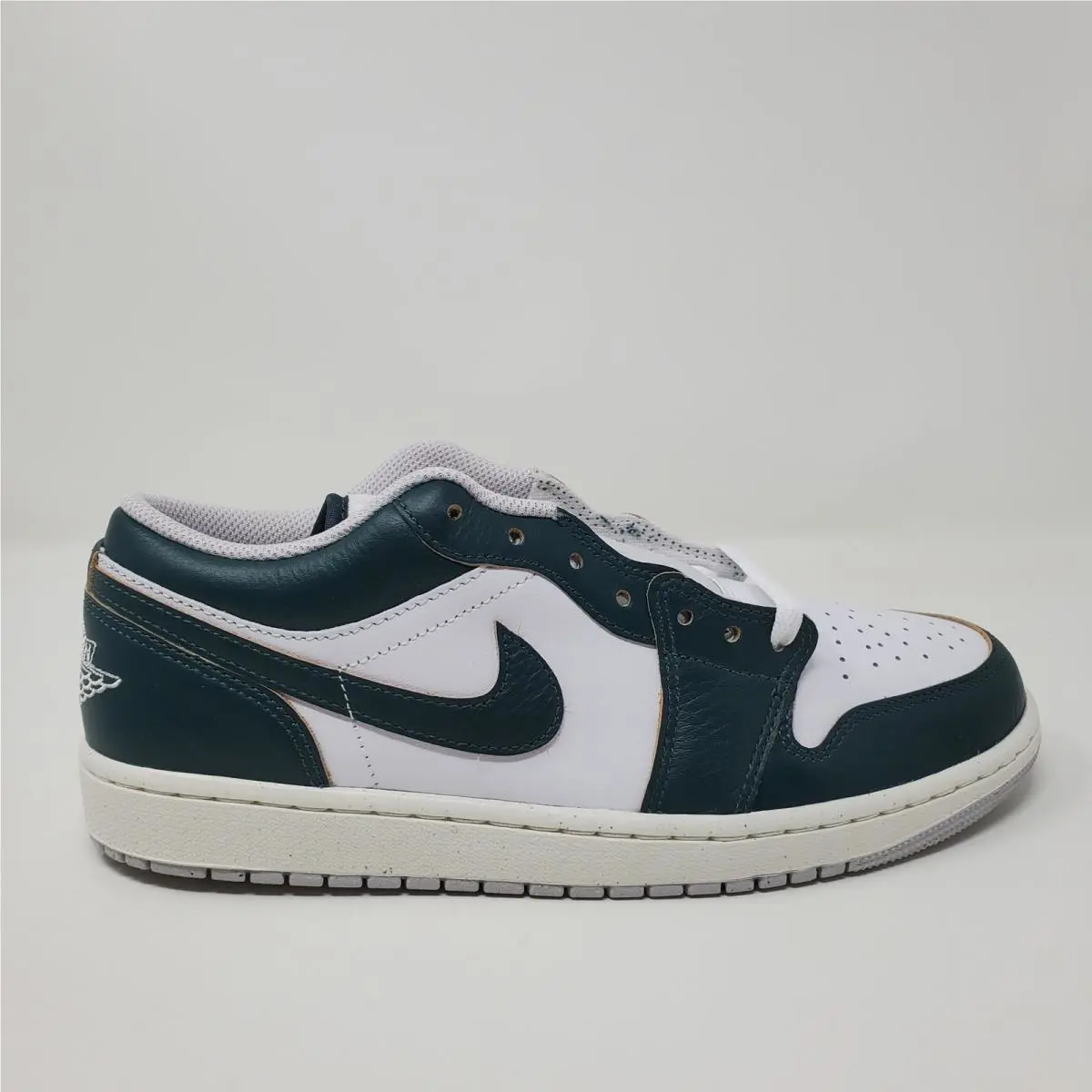 Nike shoes - Air Jordan 1 Low SE - FQ7687-300 - Green 2