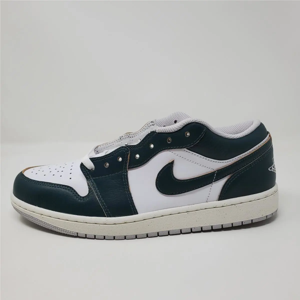 Nike shoes - Air Jordan 1 Low SE - FQ7687-300 - Green 3