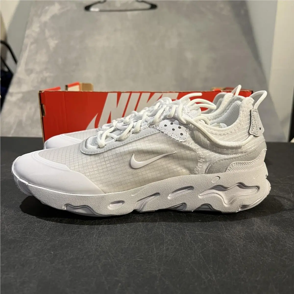 Nike shoes - Nike React Live - React Live - CV1772-101 - White 1