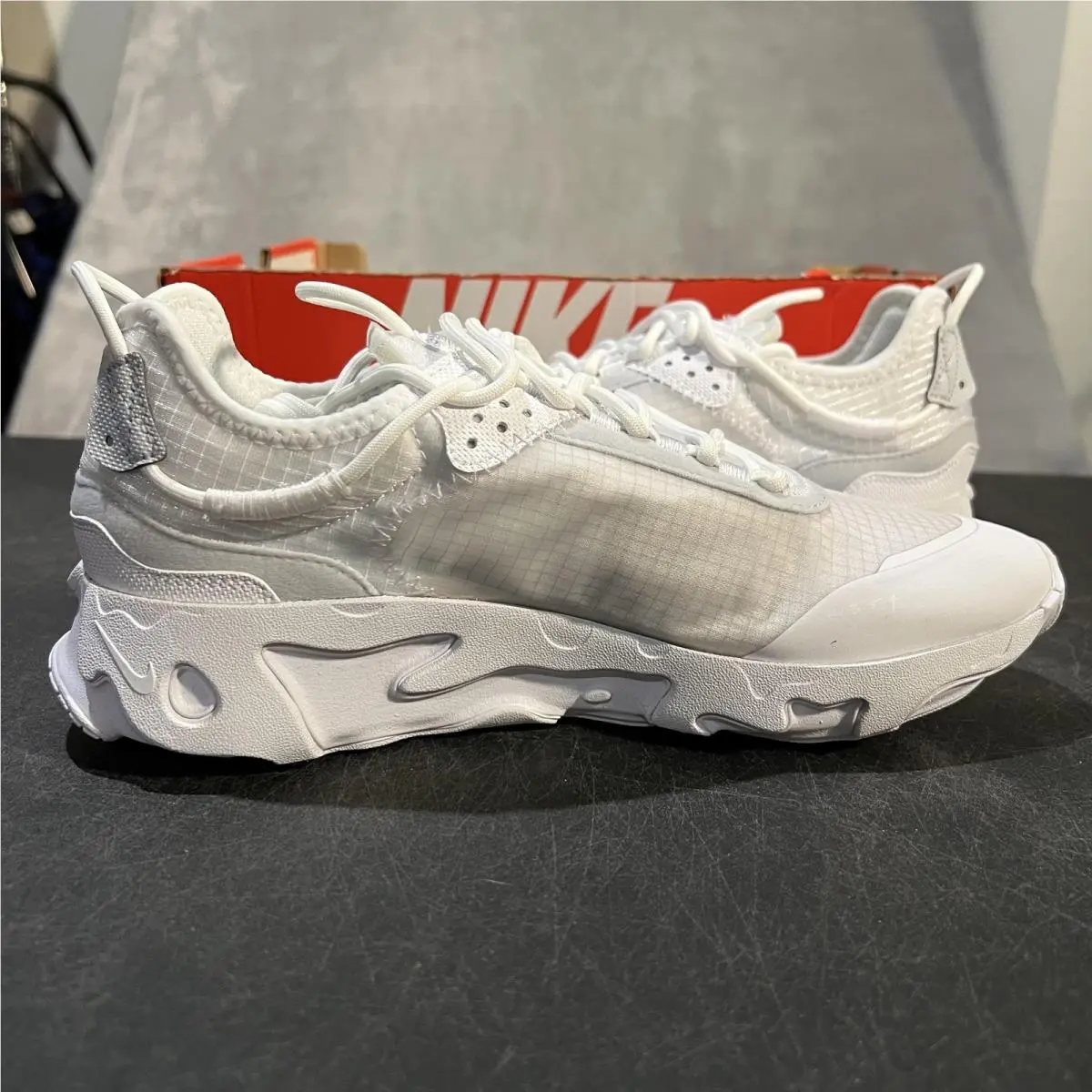 Nike shoes - Nike React Live - React Live - CV1772-101 - White 4