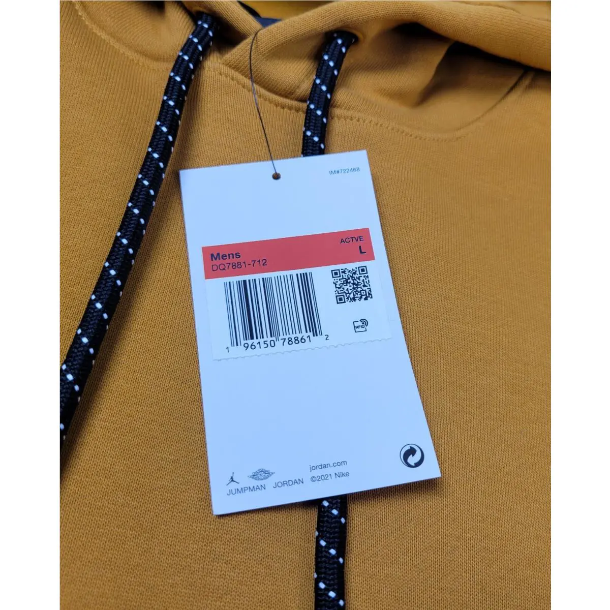 Nike clothing - DQ7881-712 - DQ7881-712 - Yellow Black 9