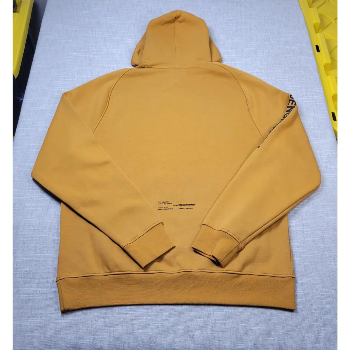 Nike clothing - DQ7881-712 - DQ7881-712 - Yellow Black 0
