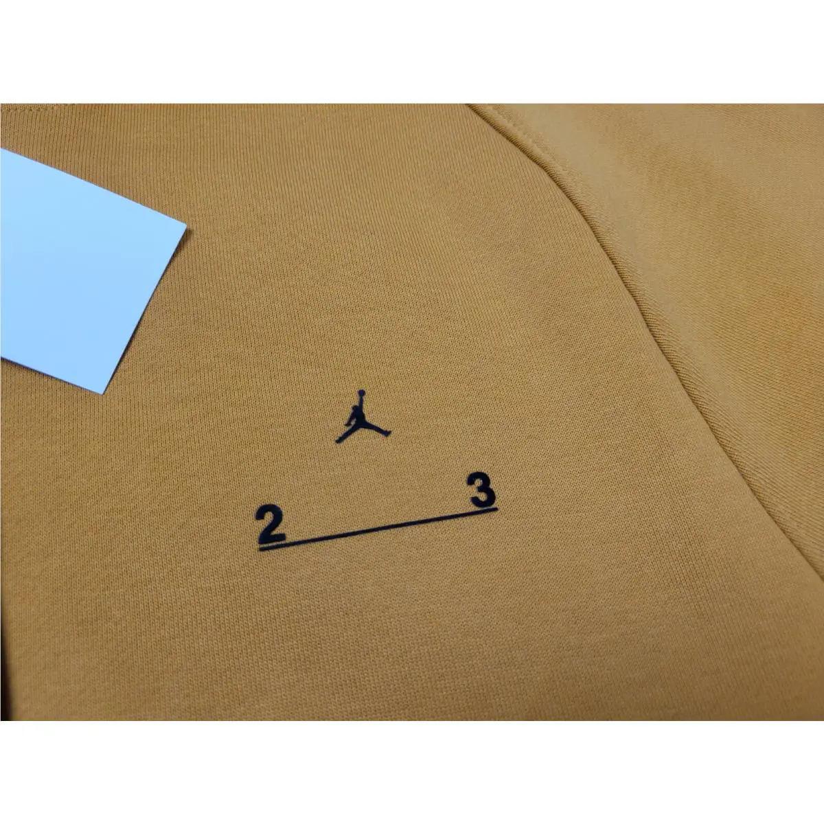 Nike clothing - DQ7881-712 - DQ7881-712 - Yellow Black 2