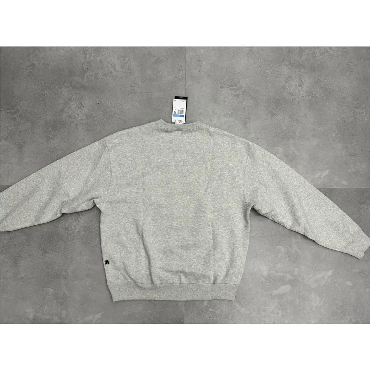 Nike clothing - DV9032-050 - DV9032-050 - Gray (UPC: 196153777538) 1
