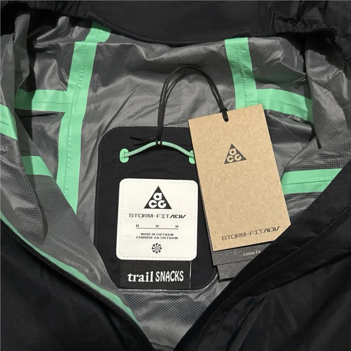 Nike clothing - Nike ACG Trail Snacks Storm Fit Jacket - FQ3062-010 - Black 3