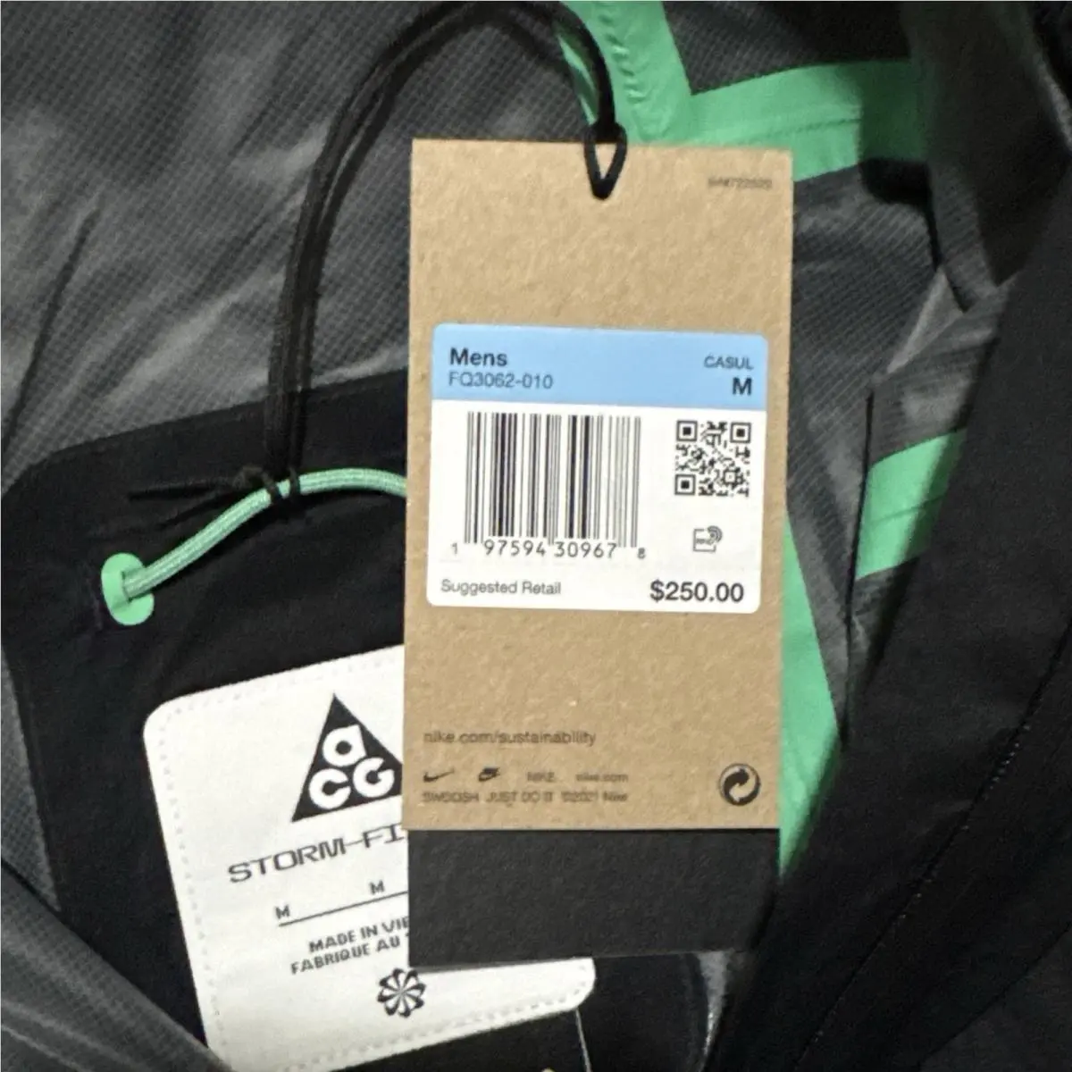 Nike clothing - Nike ACG Trail Snacks Storm Fit Jacket - FQ3062-010 - Black 5