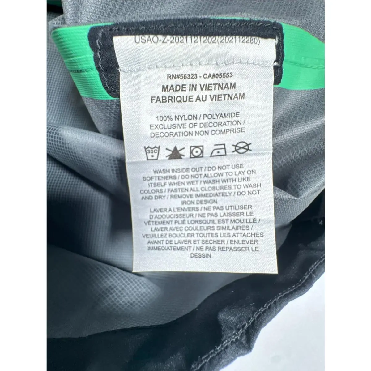 Nike clothing - Nike ACG Trail Snacks Storm Fit Jacket - FQ3062-010 - Black 4