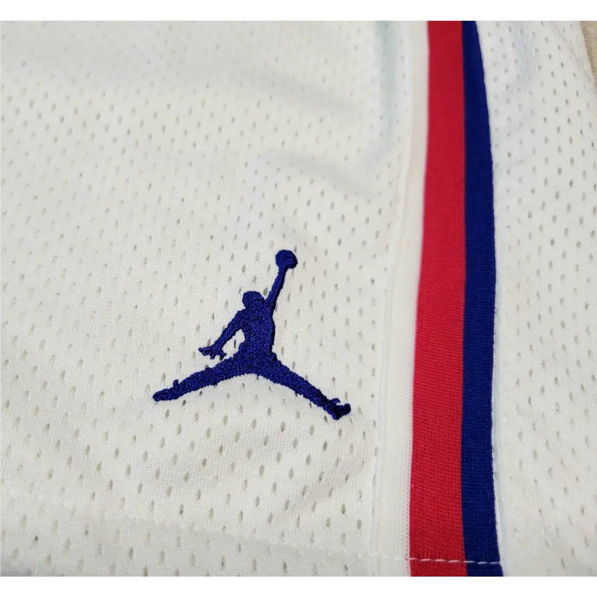 Nike clothing - Maroon Red White Blue 8