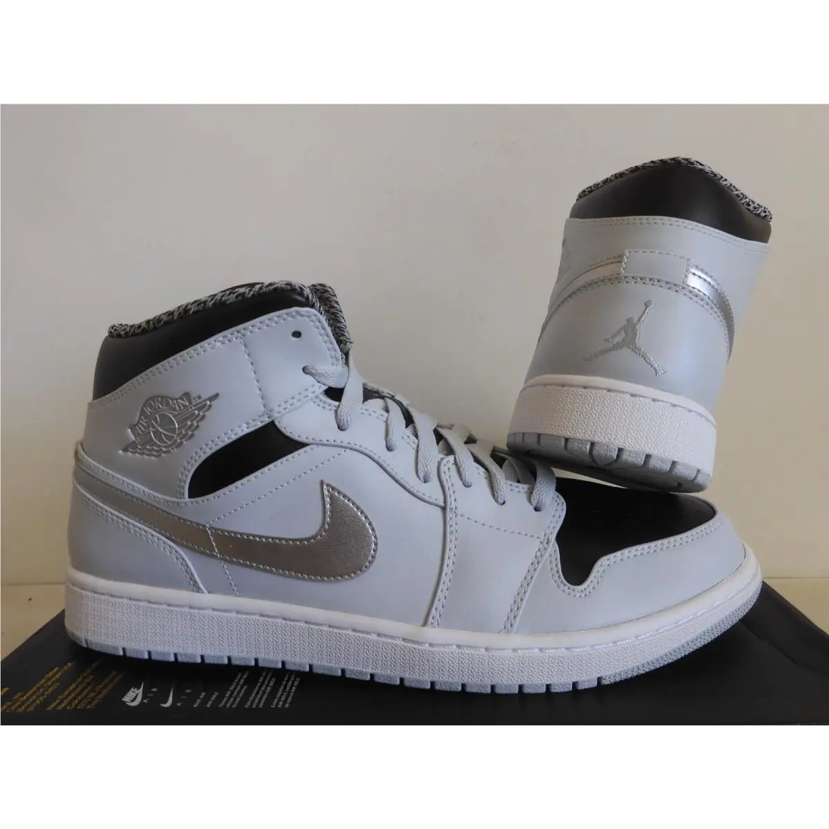 Nike shoes - Air Jordan 1 Mid - Air Mid - 554724-032 - Gray (UPC: 886550825887) 1