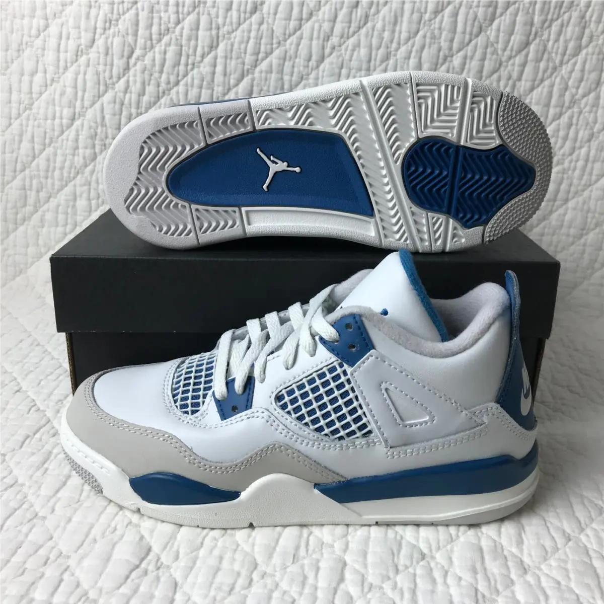 Nike shoes - Jordan 4 Retro - Retro - BQ7669-141 - Off White/Military Blue 2