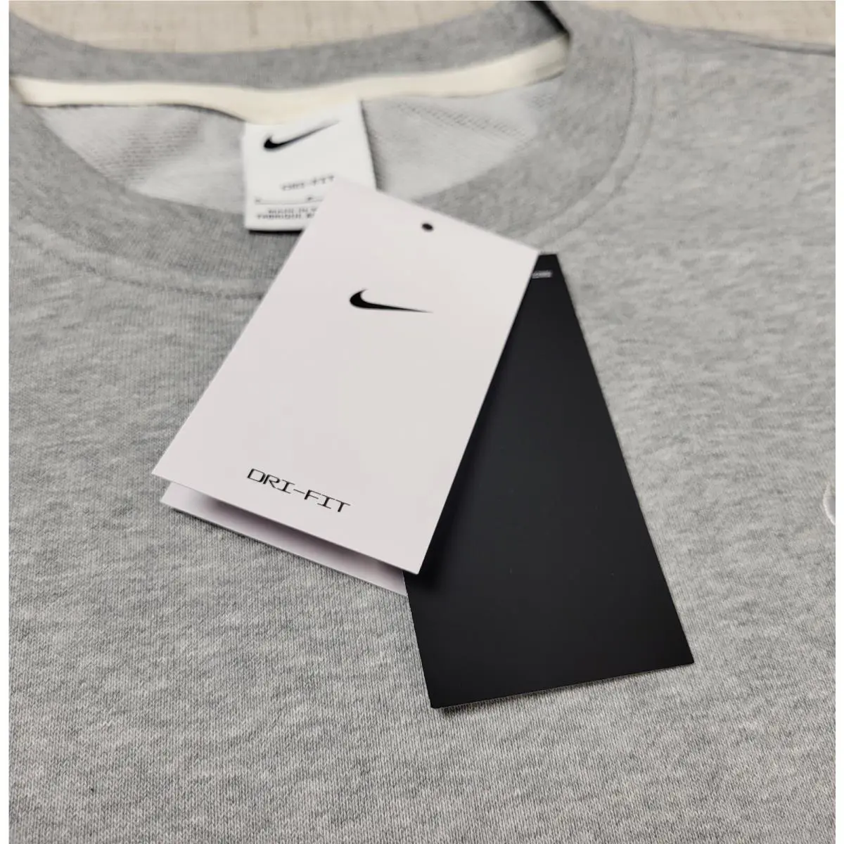Nike clothing - DX0327-063 - DX0327-063 - Gray White 7