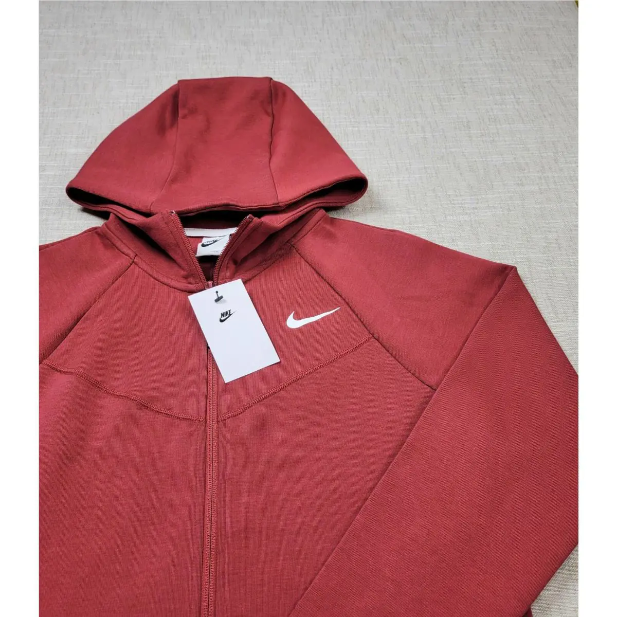 Nike clothing - CW7220-698 - CW7220-698 - Red 1
