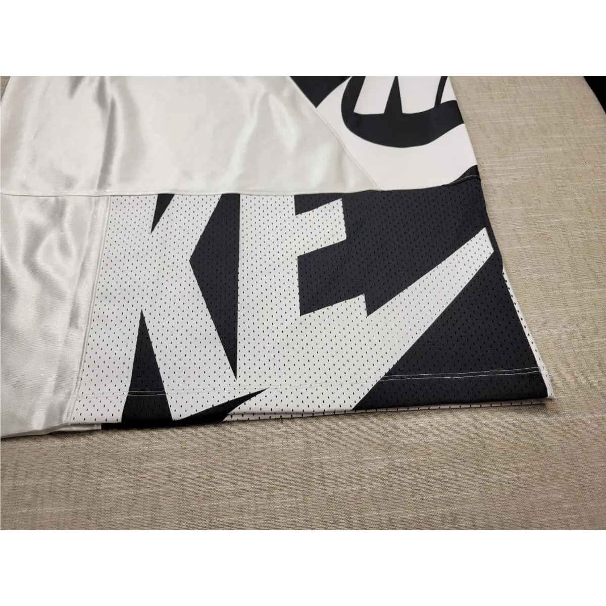 Nike clothing - Nike Air Womens Oversized Jersey - FN2253-100 - Black White 6