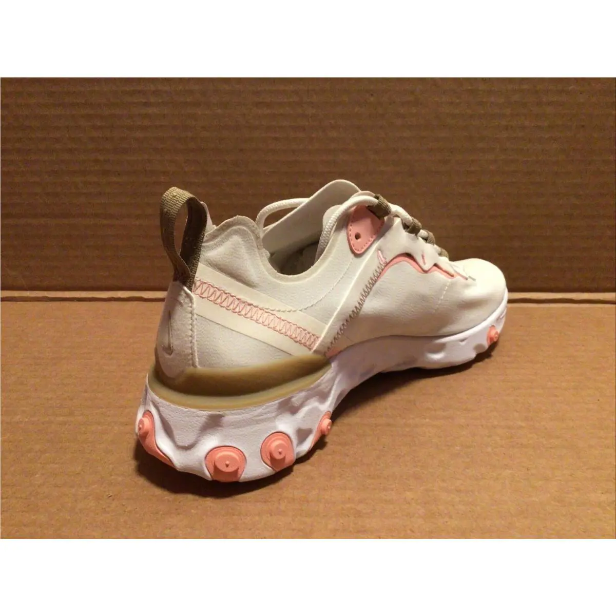 Nike shoes - Nike React Element - React Element - Ivory 2